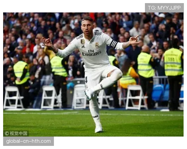 国家德比次回合：维尼修斯开场闪击，皇马1-0暂时领先巴萨